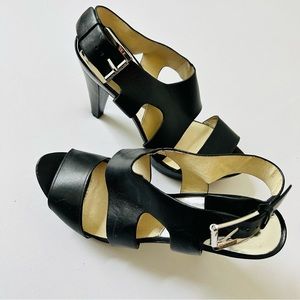 Michael Kors Black Leather Platform Heels. Size 11 M
